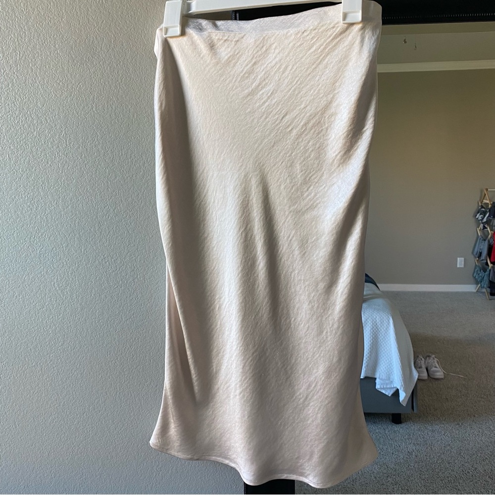 Skies Are Blue silk midi skirt